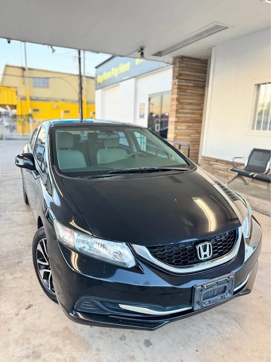2013 Honda Civic 9th Gen - Image 6 of 14