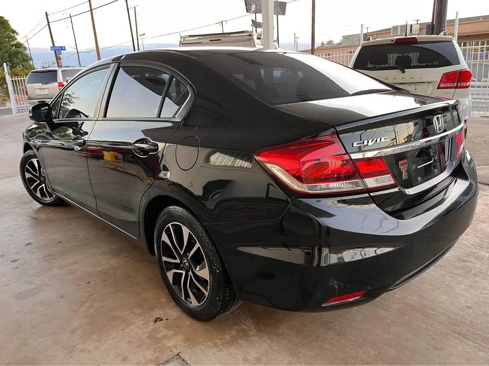 2013 Honda Civic 9th Gen - Image 9 of 14