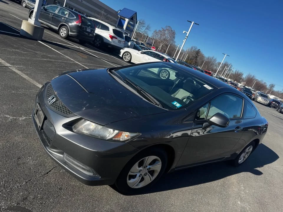 2013 Honda Civic 9th Gen - Image 2 of 9
