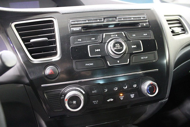 2013 Honda Civic 9th Gen - Image 6 of 14