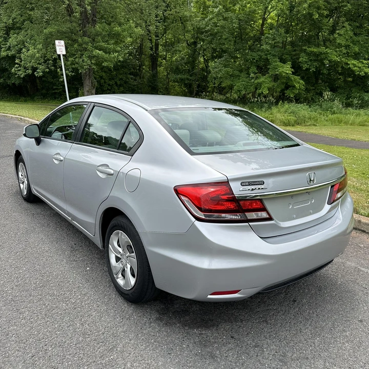 2013 Honda Civic 9th Gen - Image 7 of 12