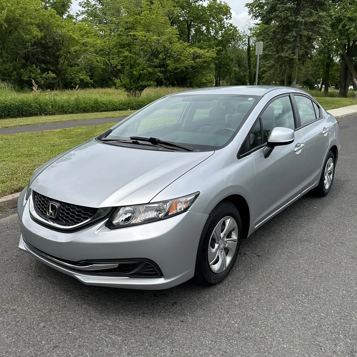2013 Honda Civic 9th Gen - Image 9 of 12