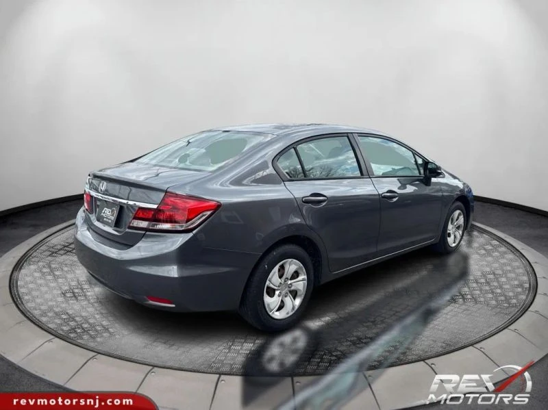 2013 Honda Civic 9th Gen - Image 5 of 12