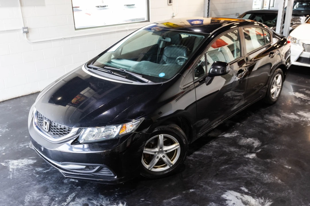 2013 Honda Civic 9th Gen - Image 2 of 31