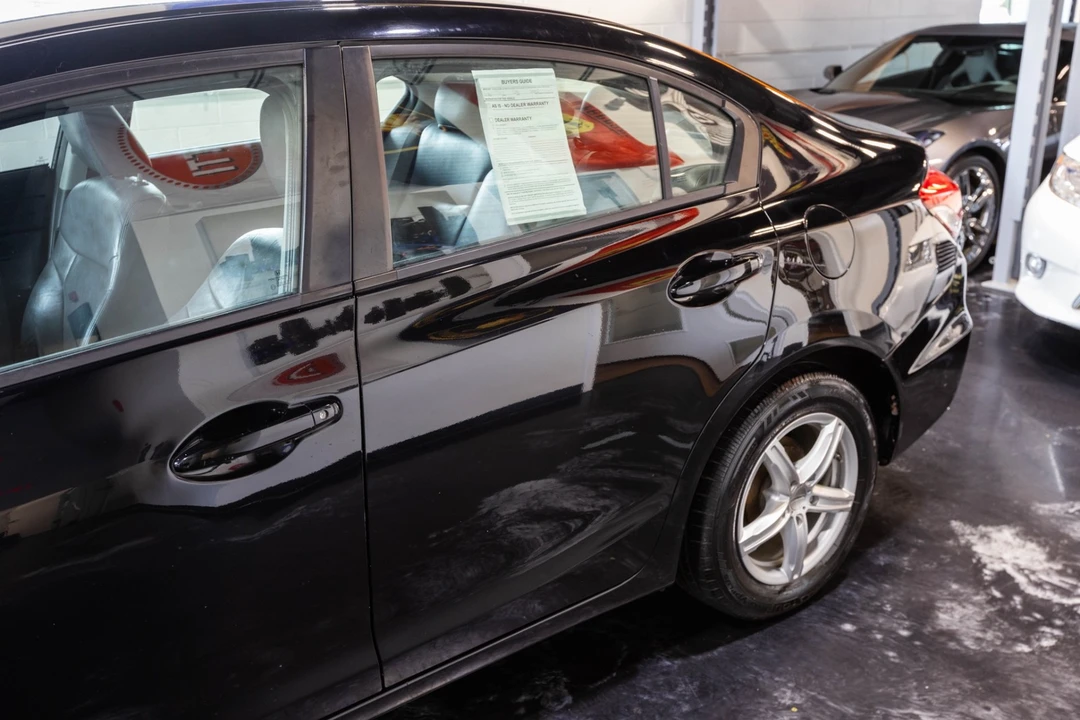 2013 Honda Civic 9th Gen - Image 6 of 31