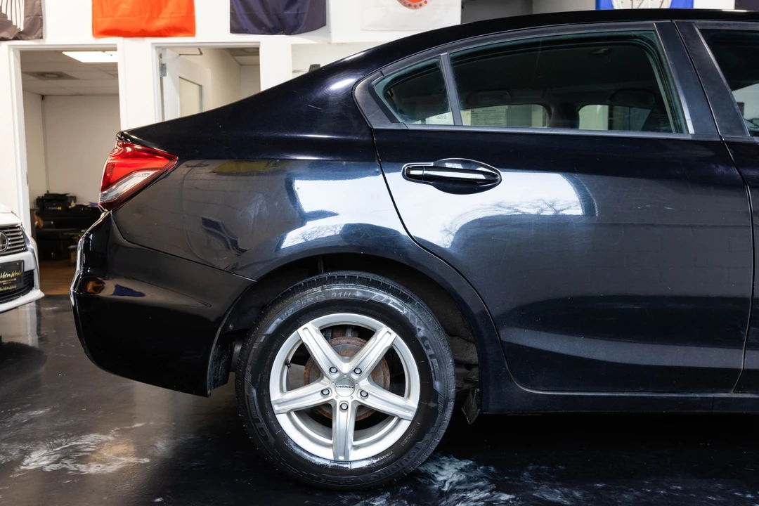 2013 Honda Civic 9th Gen - Image 12 of 31
