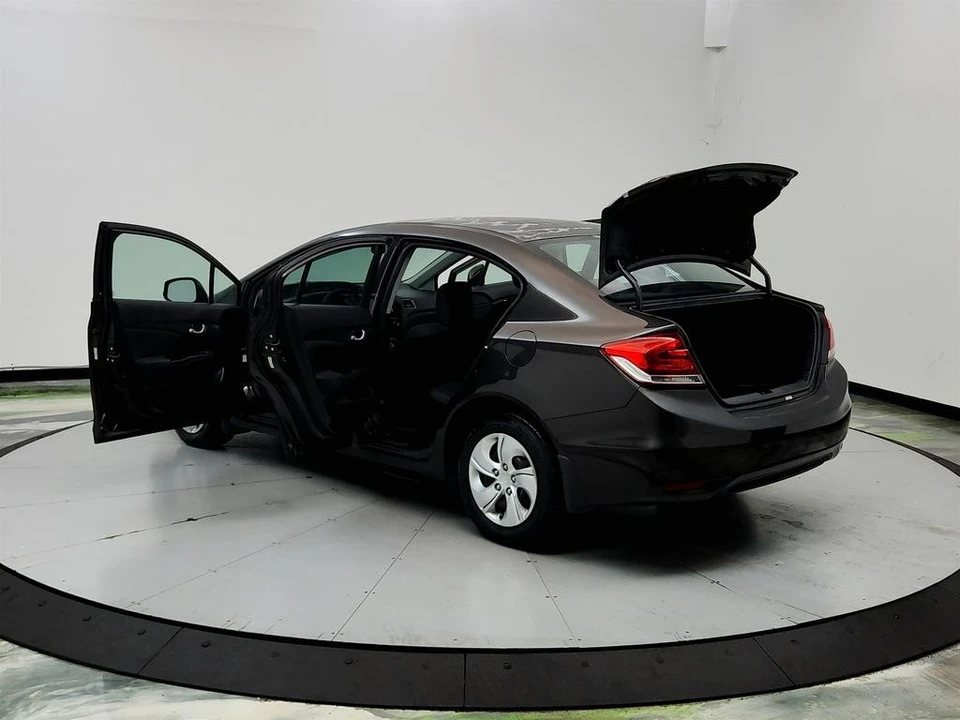 2013 Honda Civic 9th Gen - Image 12 of 31