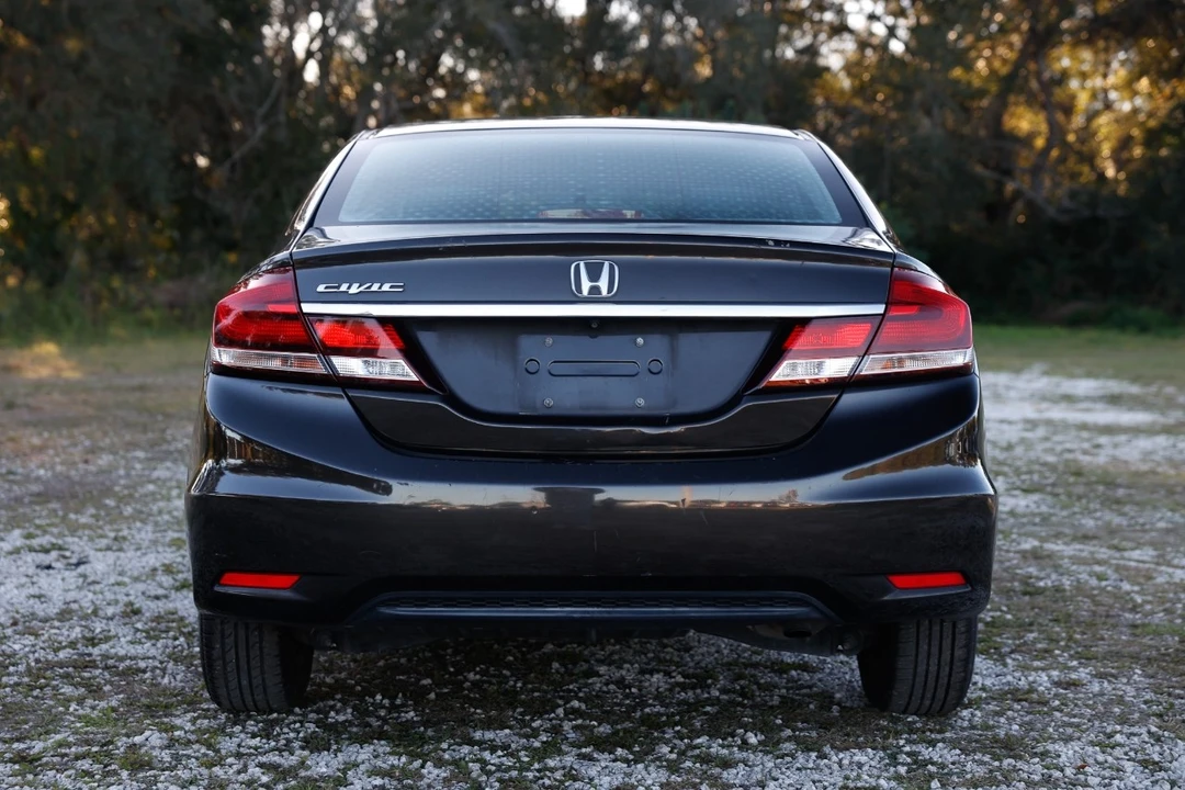 2013 Honda Civic 9th Gen - Image 7 of 12
