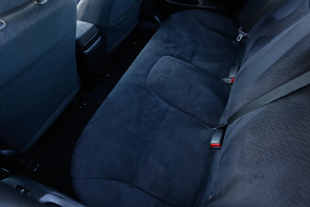 2013 Honda Civic 9th Gen - Image 10 of 12