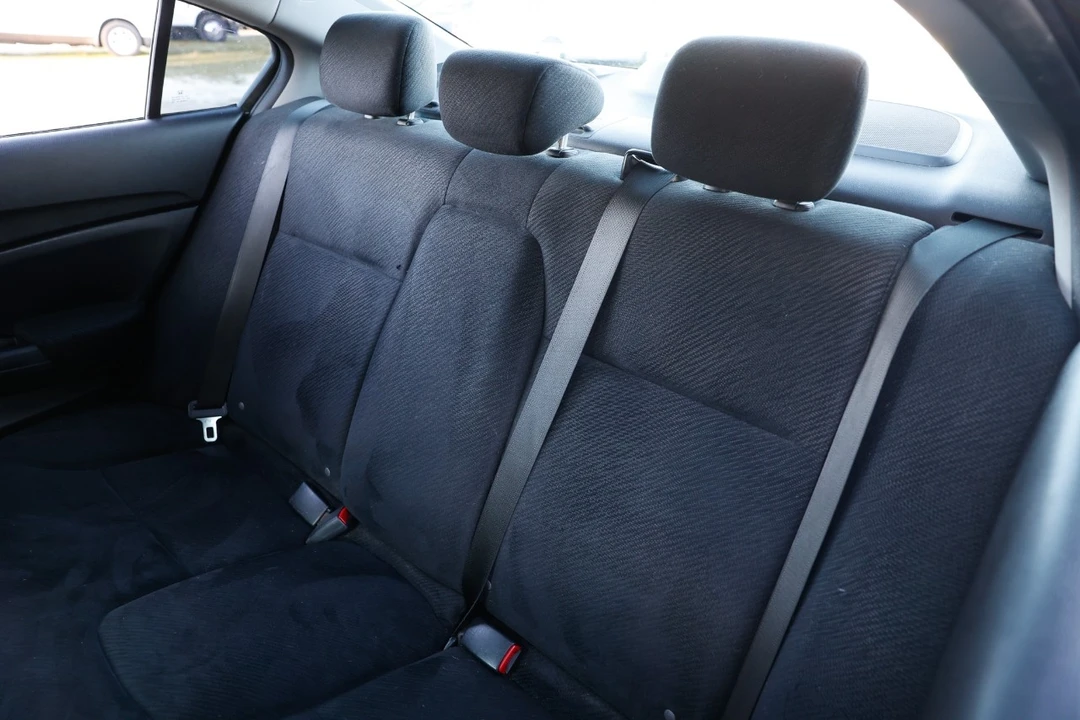 2013 Honda Civic 9th Gen - Image 8 of 12