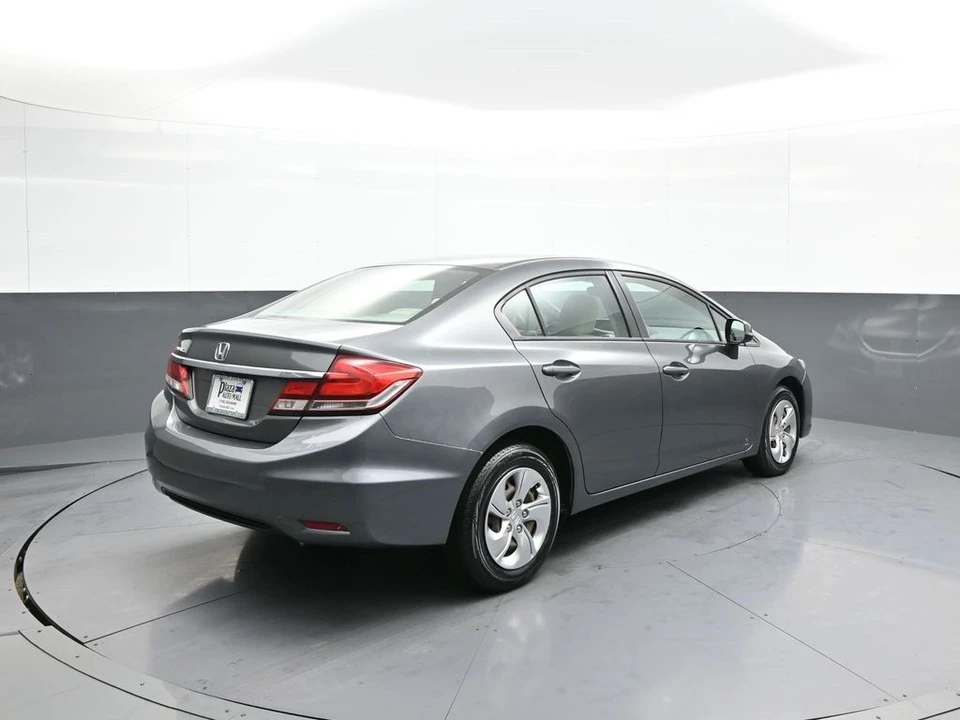 2013 Honda Civic 9th Gen - Image 6 of 12