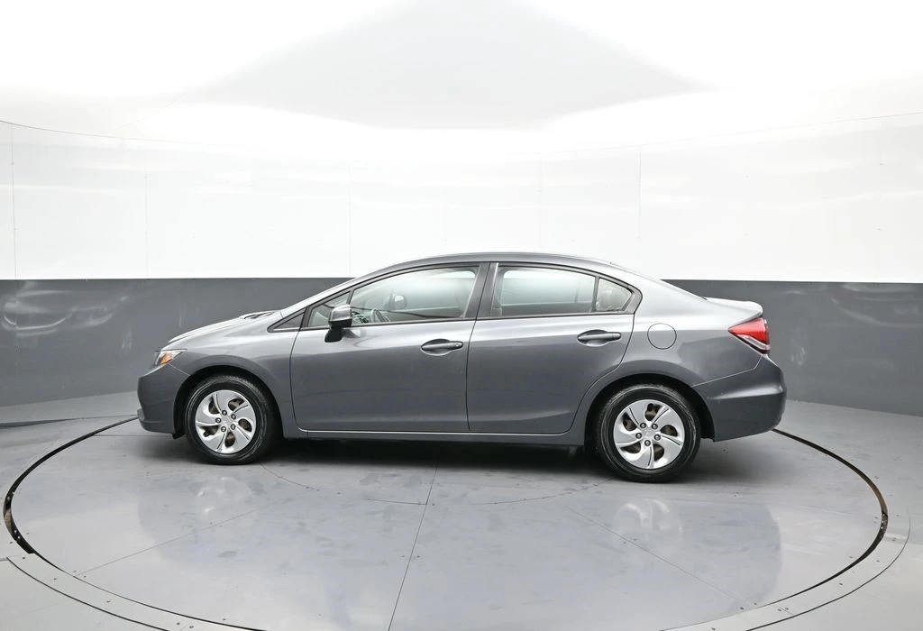 2013 Honda Civic 9th Gen - Image 9 of 21