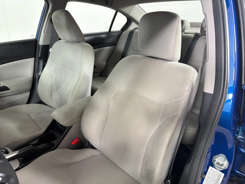 2013 Honda Civic 9th Gen - Image 10 of 23