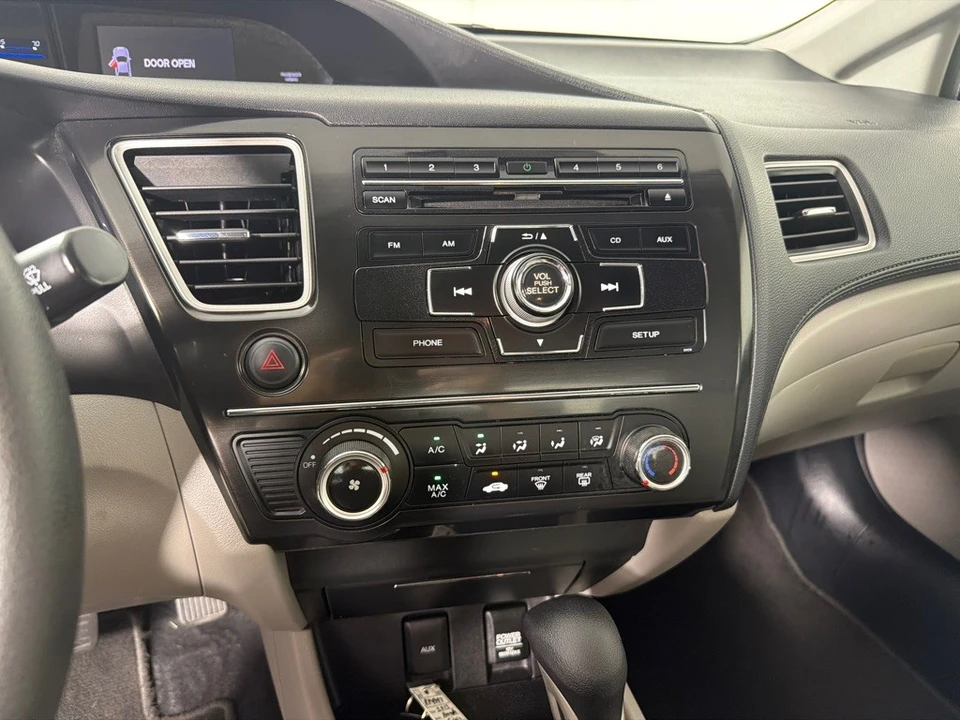 2013 Honda Civic 9th Gen - Image 13 of 23