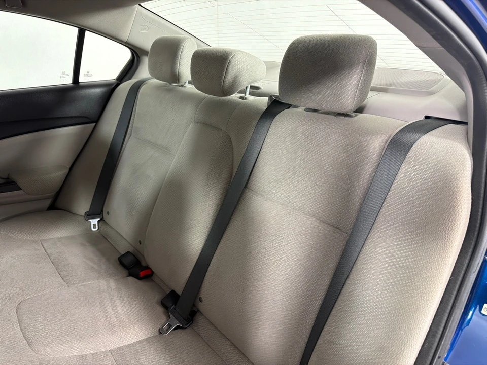 2013 Honda Civic 9th Gen - Image 17 of 23