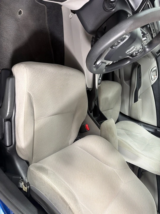 2013 Honda Civic 9th Gen - Image 9 of 23