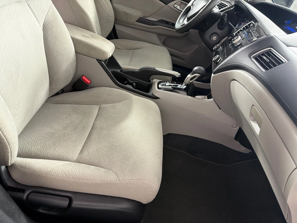 2013 Honda Civic 9th Gen - Image 20 of 23