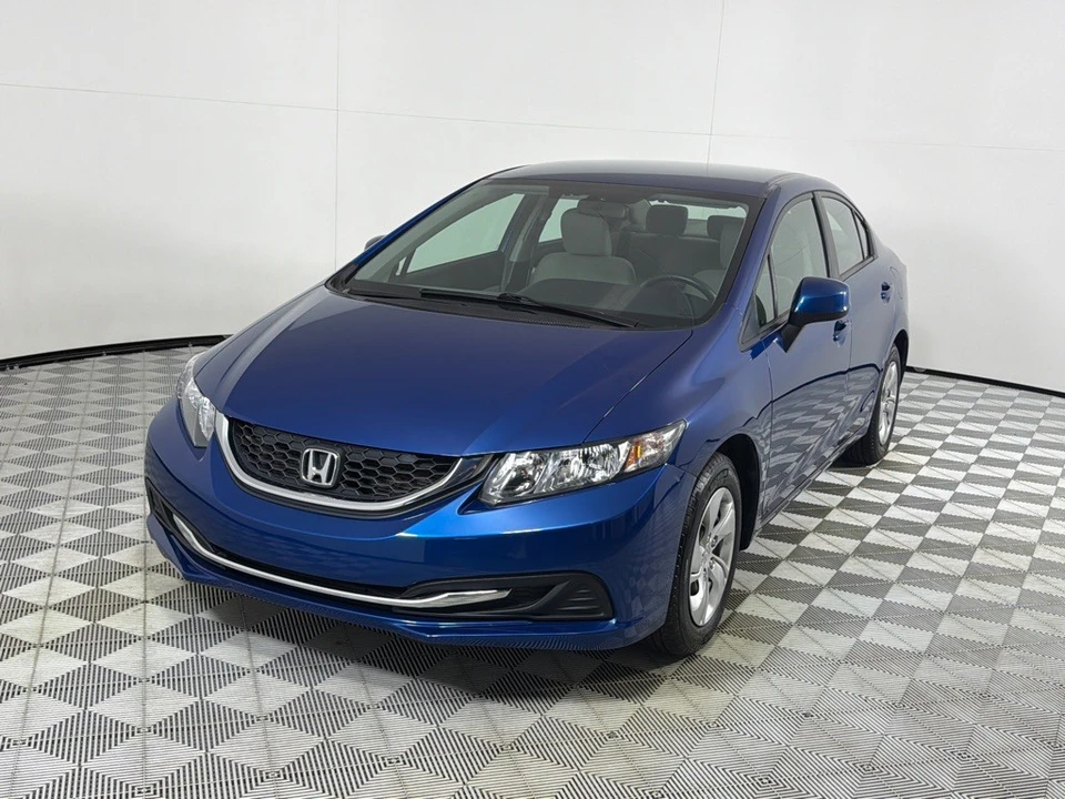 2013 Honda Civic 9th Gen - Image 7 of 23