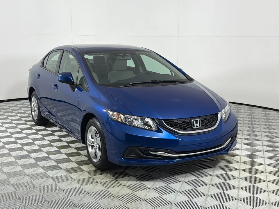 2013 Honda Civic 9th Gen - Image 3 of 23