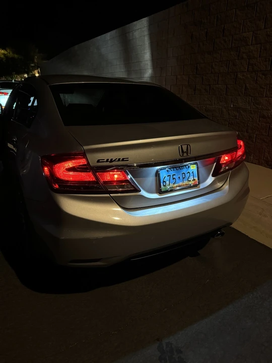 2013 Honda Civic 9th Gen - Image 4 of 8