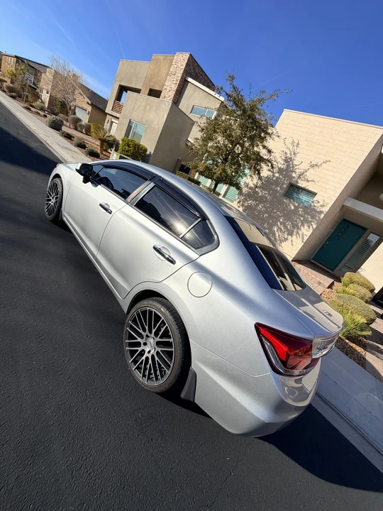 2013 Honda Civic 9th Gen - Image 2 of 8