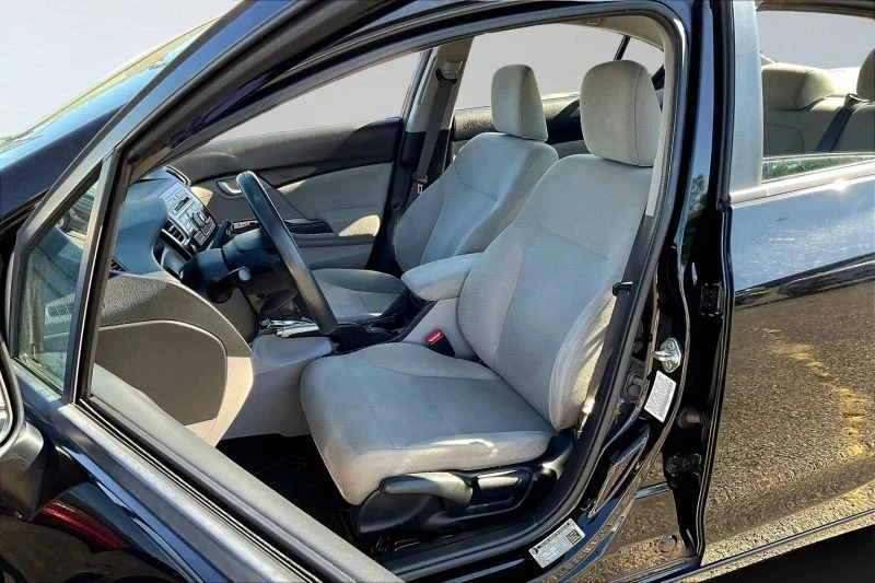2013 Honda Civic 9th Gen - Image 10 of 12