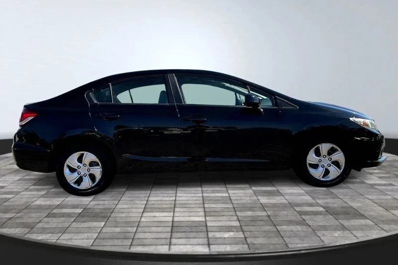 2013 Honda Civic 9th Gen - Image 8 of 12