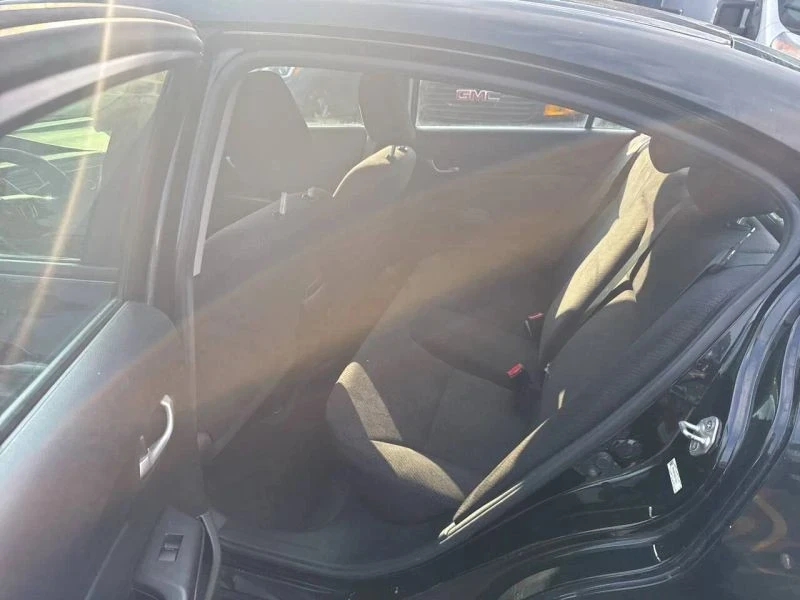 2013 Honda Civic 9th Gen - Image 10 of 12