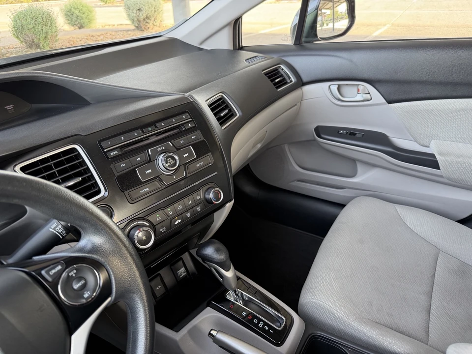 2013 Honda Civic 9th Gen - Image 18 of 21