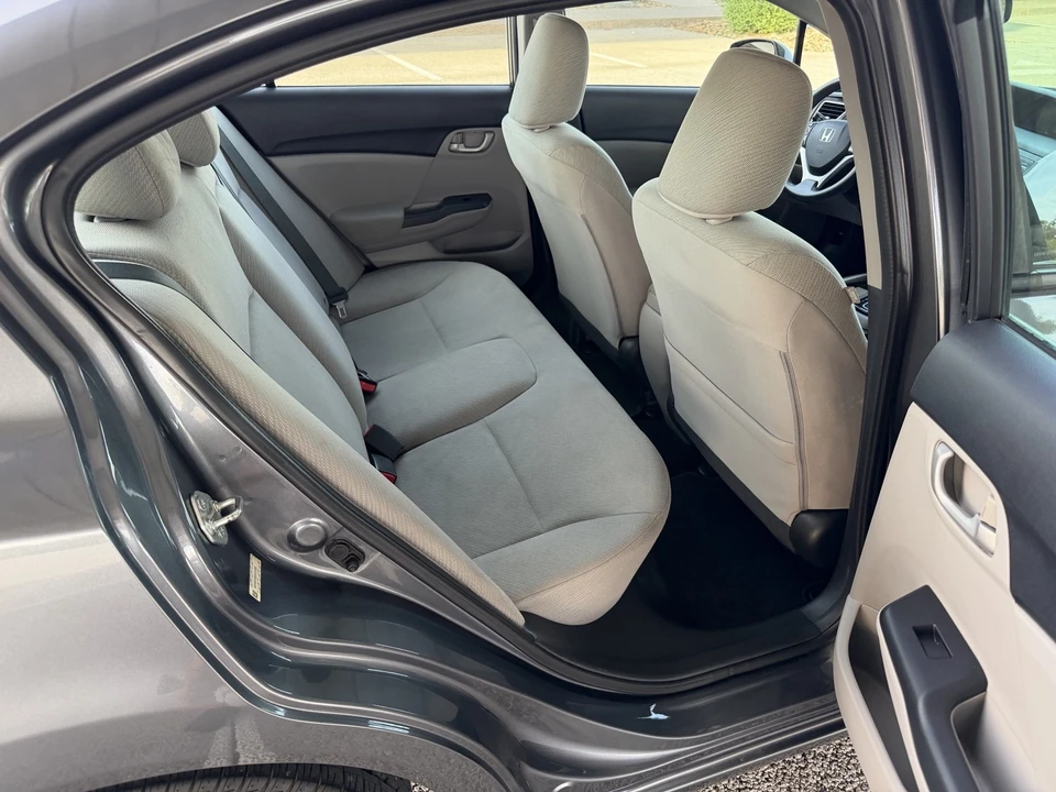 2013 Honda Civic 9th Gen - Image 15 of 21
