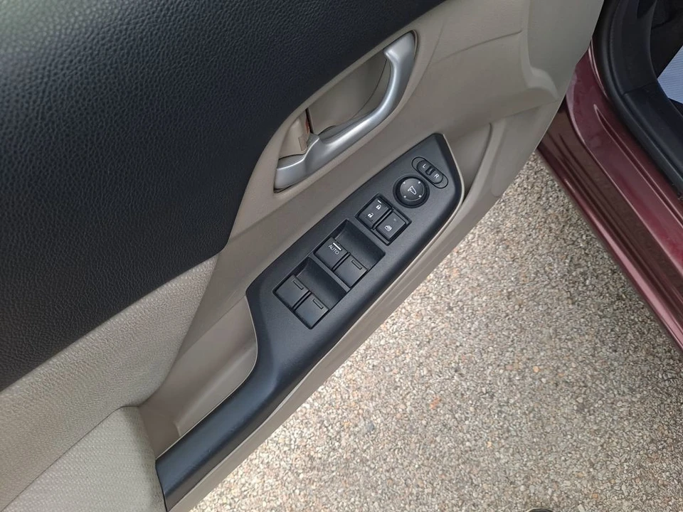 2013 Honda Civic 9th Gen - Image 11 of 12