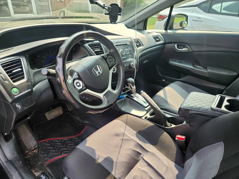 2013 Honda Civic 9th Gen - Image 4 of 5