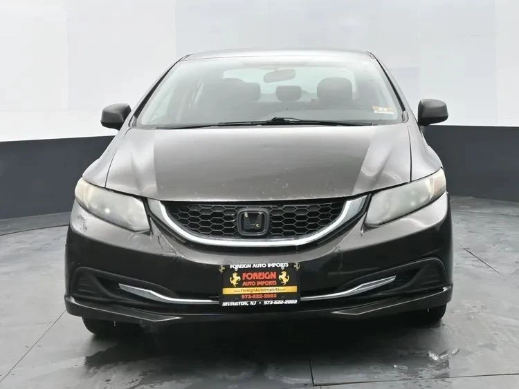 2013 Honda Civic 9th Gen - Image 3 of 12
