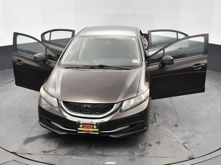 2013 Honda Civic 9th Gen - Image 10 of 12
