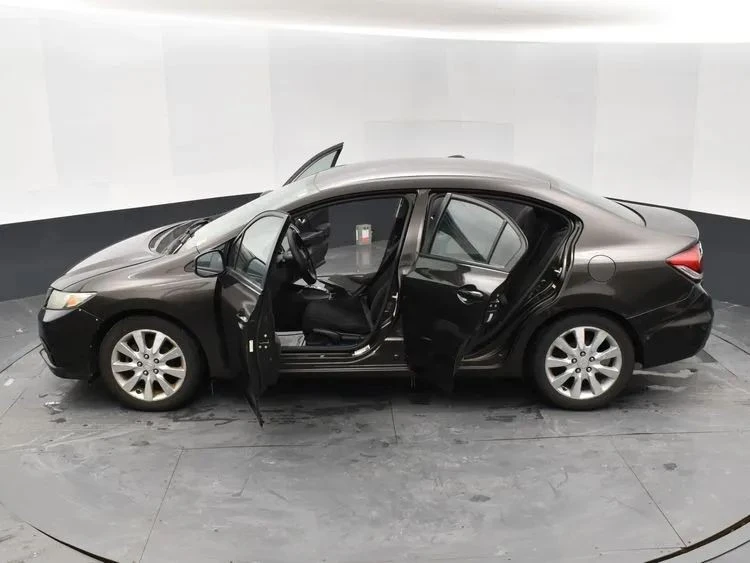 2013 Honda Civic 9th Gen - Image 7 of 12