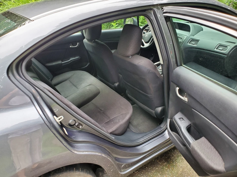 2013 Honda Civic 9th Gen - Image 29 of 31