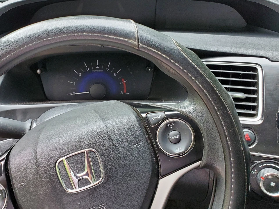 2013 Honda Civic 9th Gen - Image 26 of 31