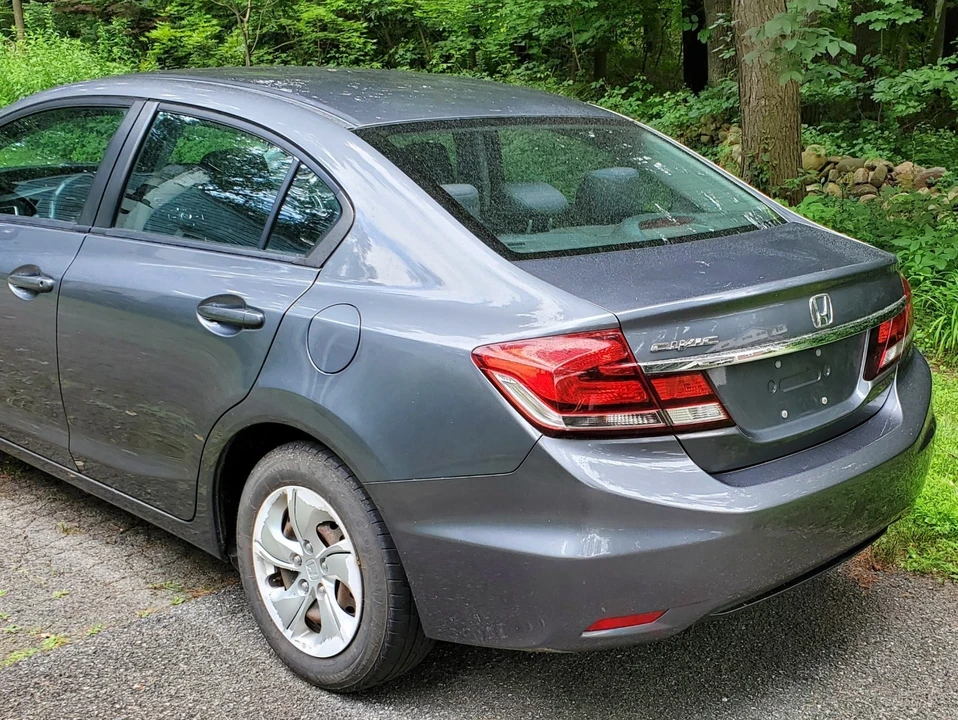2013 Honda Civic 9th Gen - Image 14 of 31