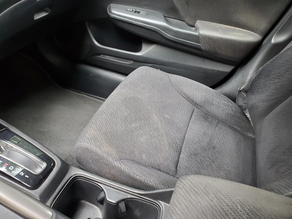2013 Honda Civic 9th Gen - Image 15 of 20