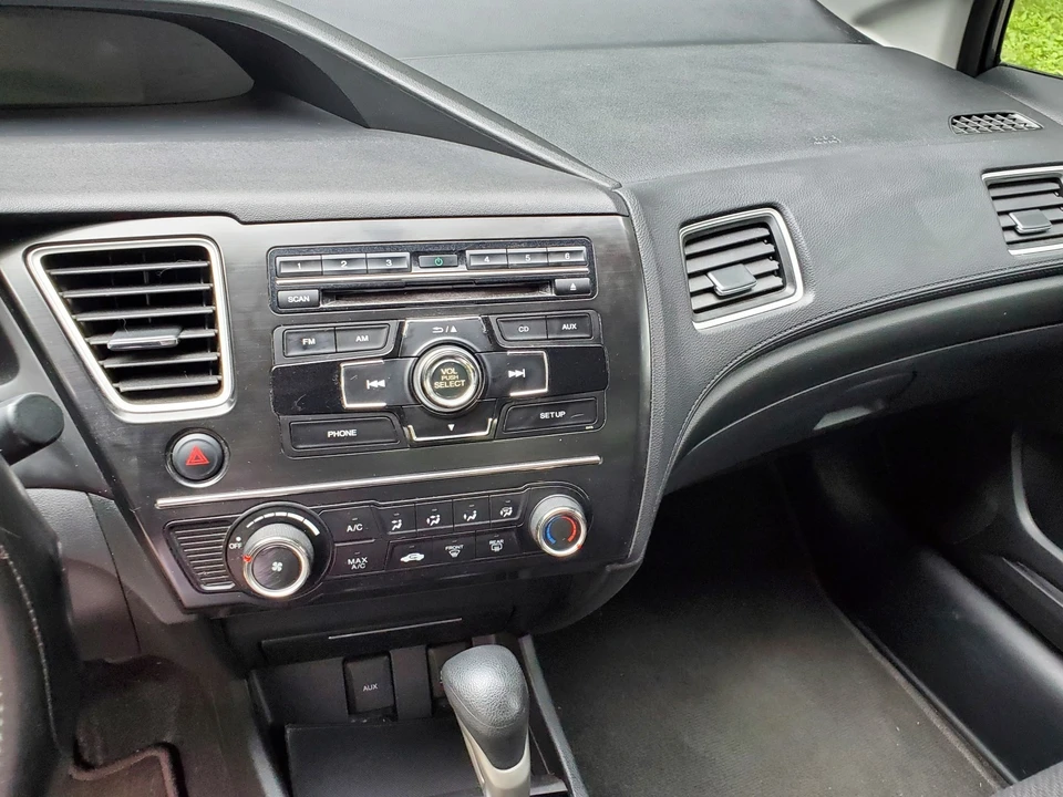 2013 Honda Civic 9th Gen - Image 20 of 31