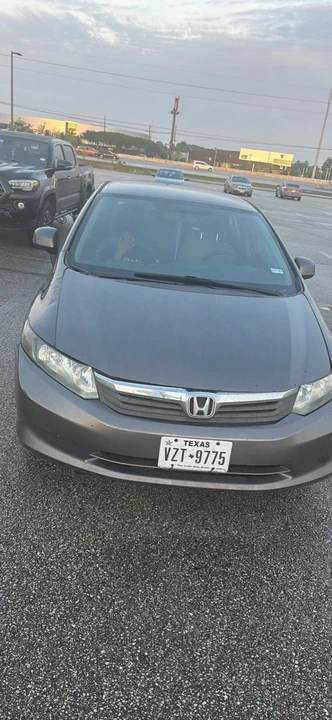 2013 Honda Civic 9th Gen - Image 3 of 12