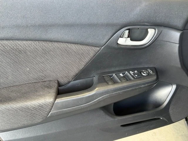 2013 Honda Civic 9th Gen - Image 16 of 21