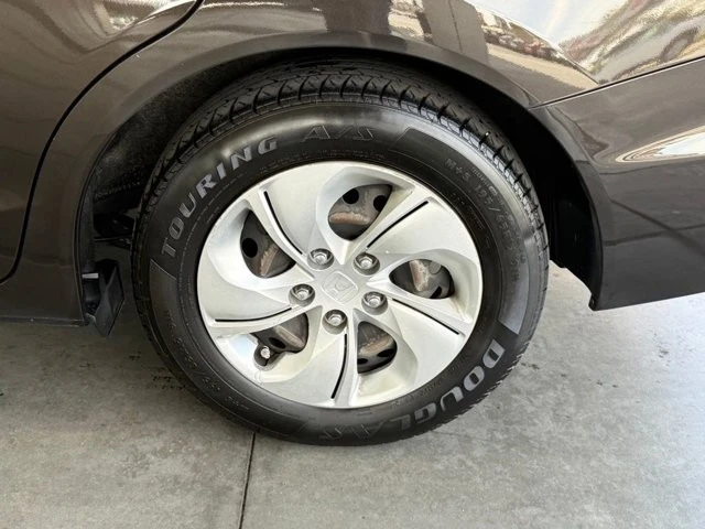 2013 Honda Civic 9th Gen - Image 14 of 21