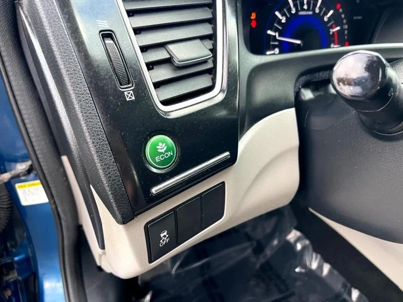 2013 Honda Civic 9th Gen - Image 11 of 12