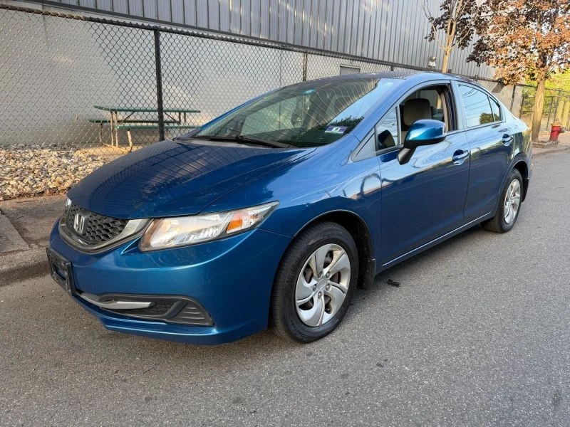 2013 Honda Civic 9th Gen - Image 3 of 12