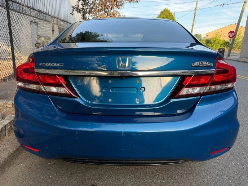 2013 Honda Civic 9th Gen - Image 6 of 12