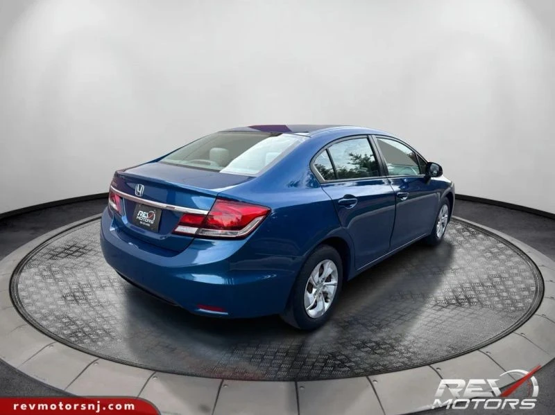 2013 Honda Civic 9th Gen - Image 5 of 12