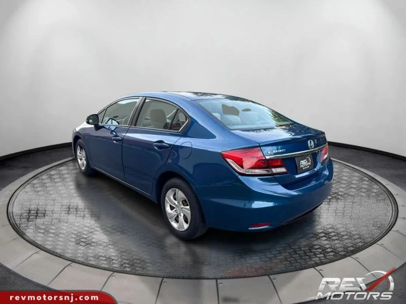 2013 Honda Civic 9th Gen - Image 3 of 12