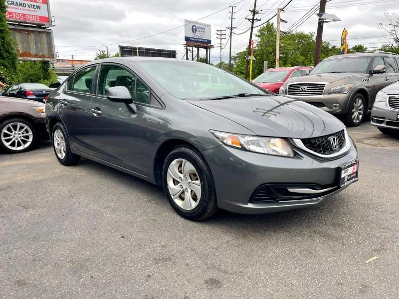 2013 Honda Civic 9th Gen - Image 3 of 12
