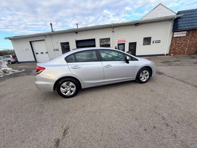 2013 Honda Civic 9th Gen - Image 8 of 12
